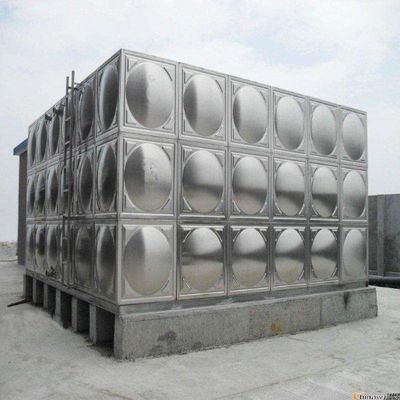 Tanque de agua de acero inoxidable de 120 toneladas con agua limpia y material de resinas