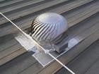 Cuchilla de acero inoxidable sin potencia de corriente eléctrica Tipo de ventilador de turbina para techos sin energía